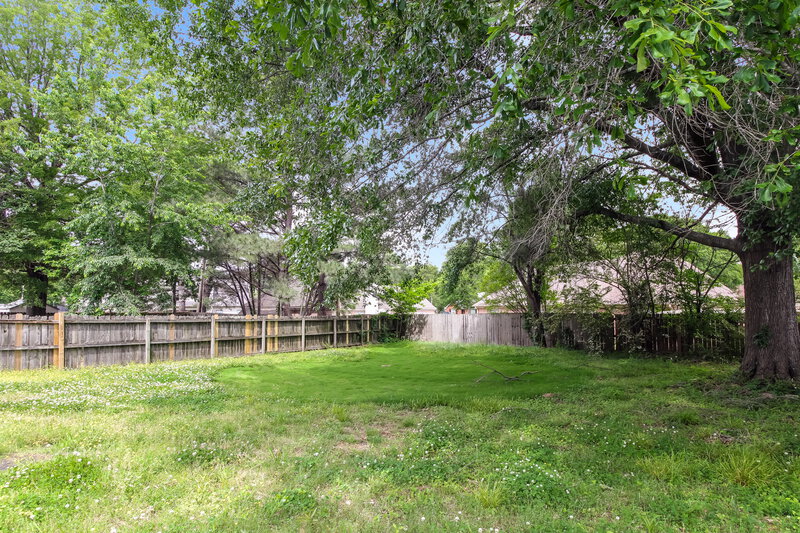 1,940/Mo, 8538 Overcup Oaks Dr Cordova, TN 38018 Rear View 2