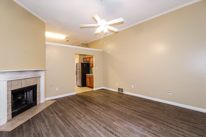 1,855/Mo, 8691 Overcup Oaks Dr Cordova, TN 38018 Living Room View 4