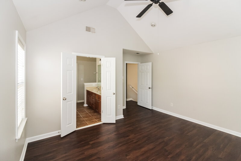 1,765/Mo, 8513 Griffin Park Dr Cordova, TN 38018 Main Bedroom View 2