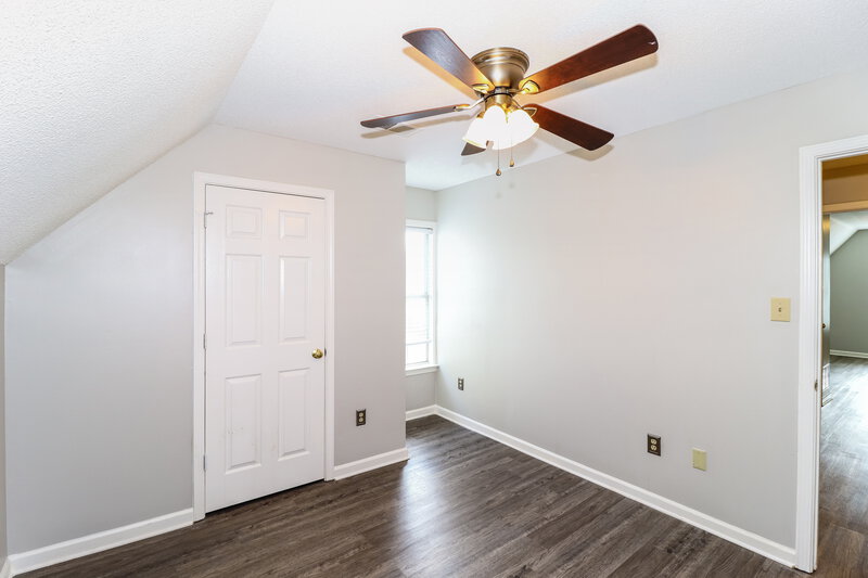 1,820/Mo, 594 Ashley Glen Circle E Cordova, TN 38018 Bedroom View