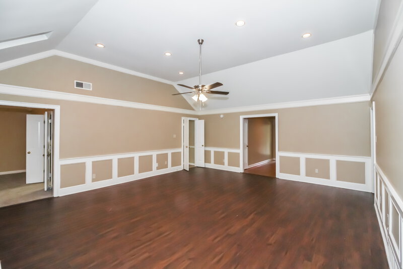 1,845/Mo, 8558 Timber Walk Cove Cordova, TN 38018 Living Room View 2