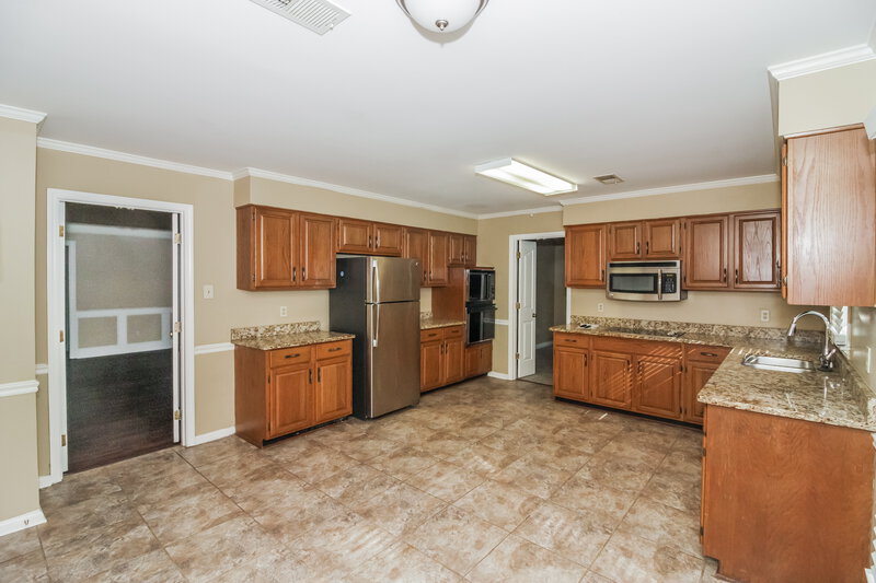 1,845/Mo, 8558 Timber Walk Cove Cordova, TN 38018 Kitchen View