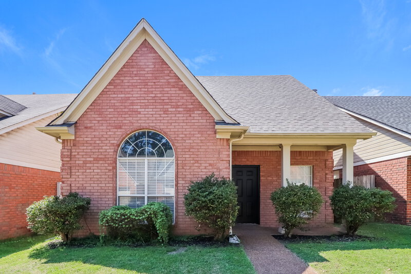 2,370/Mo, 607 Ashley Glen Circle E Cordova, TN 38018 External View