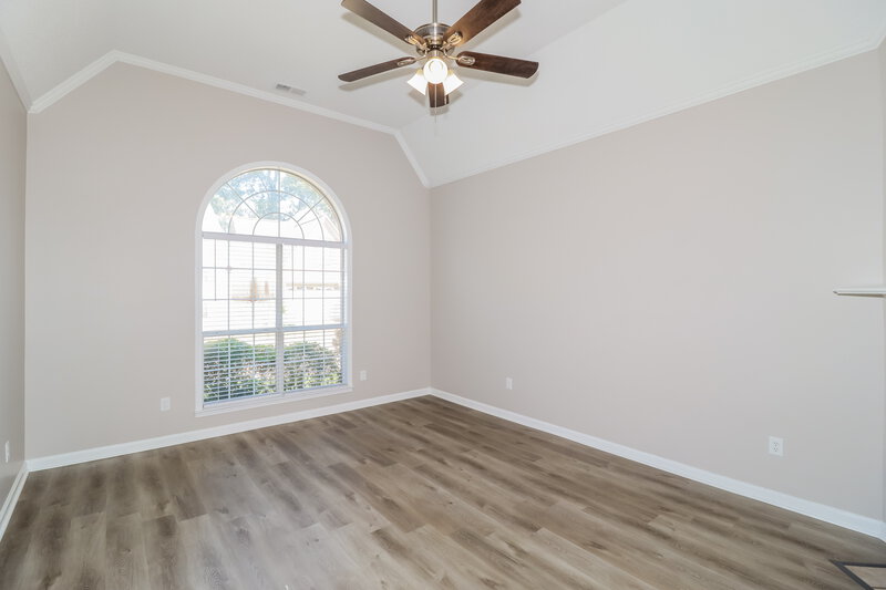 2,370/Mo, 607 Ashley Glen Circle E Cordova, TN 38018 Living Room View