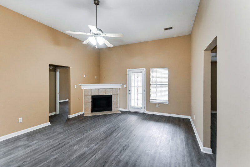 2,160/Mo, 1319 Farwoods Dr Cordova, TN 38018 Living Room View 2