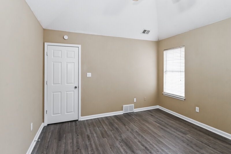 2,160/Mo, 1319 Farwoods Dr Cordova, TN 38018 Main Bedroom View 2