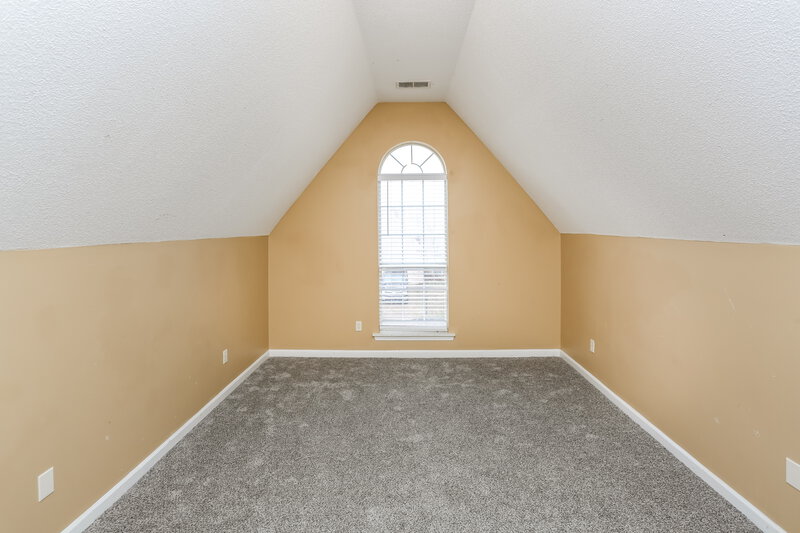 1,990/Mo, 1100 Green Fern Cove Cordova, TN 38018 Bedroom View 2