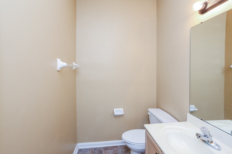 1,990/Mo, 1100 Green Fern Cove Cordova, TN 38018 Powder Room View