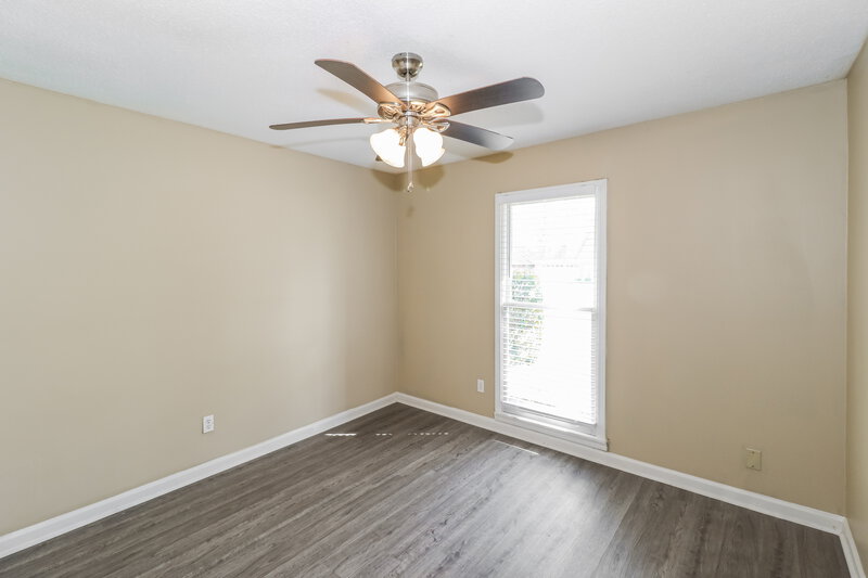 2,045/Mo, 8400 Timber Creek Dr Cordova, TN 38018 Bedroom View 2