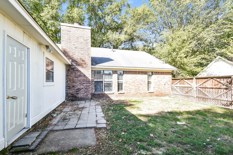 1,545/Mo, 928 Pheasant Hollow Dr Cordova, TN 38018 Rear View