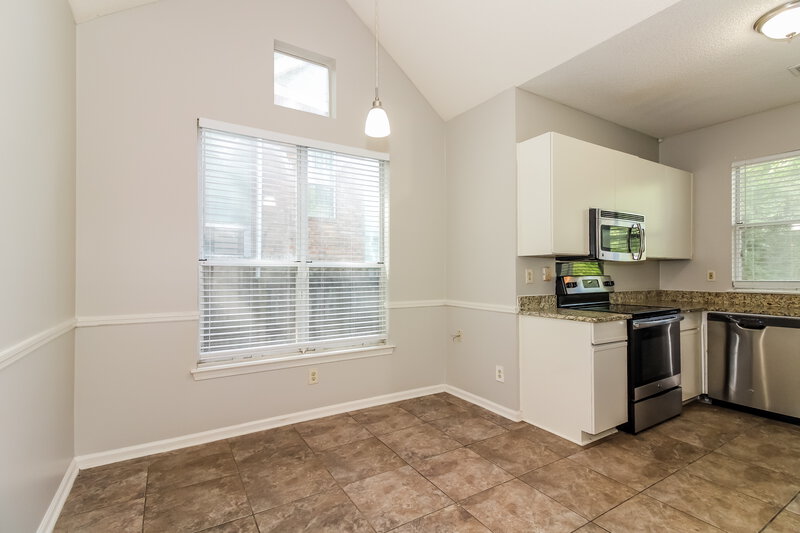 1,940/Mo, 8183 Walnut Valley Cove Cordova, TN 38018 Breakfast Nook View