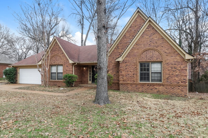 1,800/Mo, 928 Lycomedes Cove Cordova, TN 38018 Front View