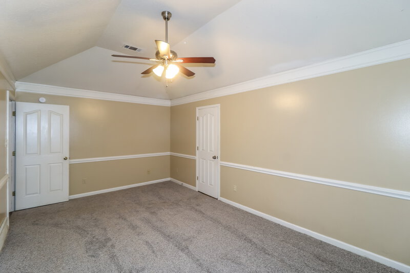 1,800/Mo, 928 Lycomedes Cove Cordova, TN 38018 Main Bedroom View 2