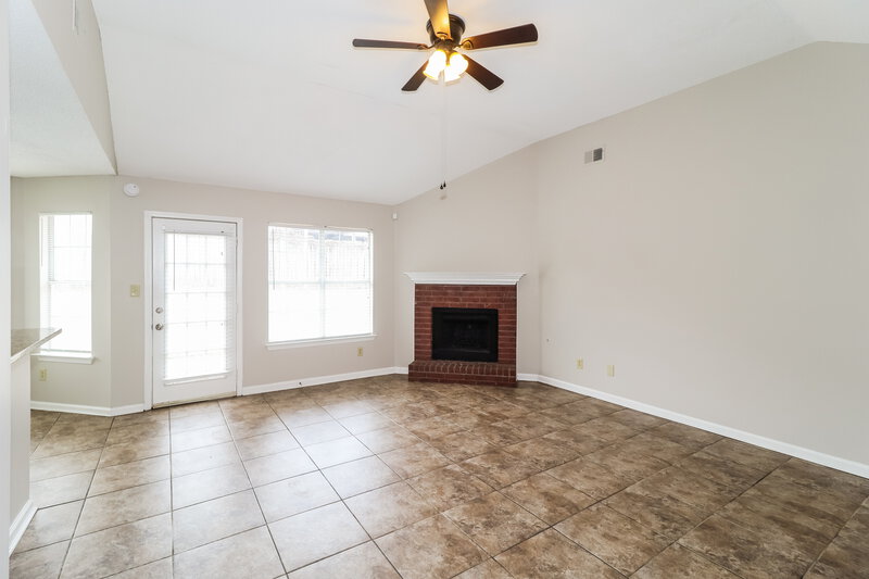 1,770/Mo, 1015 Jessica Lauren Dr Cordova, TN 38018 Living Room View