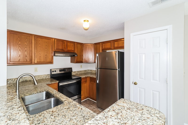 1,770/Mo, 1015 Jessica Lauren Dr Cordova, TN 38018 Kitchen View 2