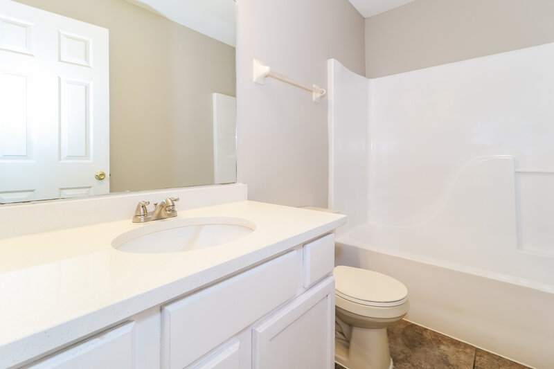 1,770/Mo, 1015 Jessica Lauren Dr Cordova, TN 38018 Bathroom View