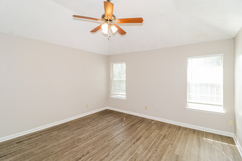 1,635/Mo, 1017 Spanish Trail Cordova, TN 38018 Main Bedroom View 2