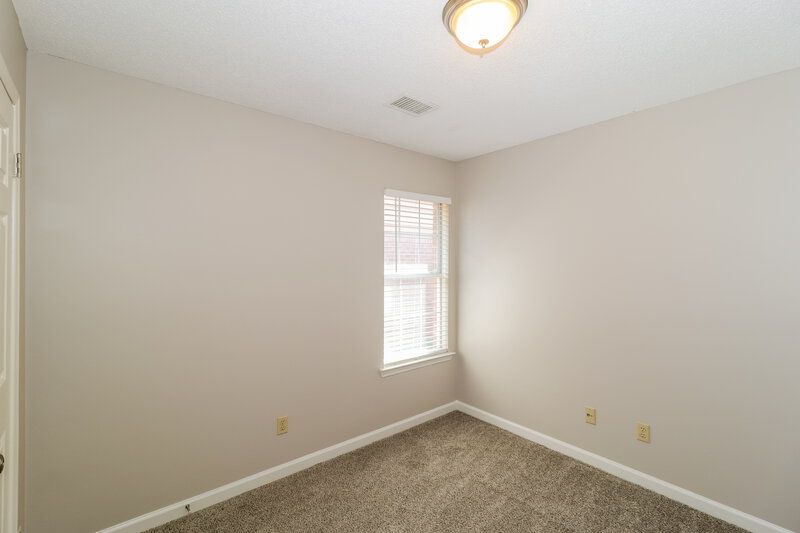 1,635/Mo, 1017 Spanish Trail Cordova, TN 38018 Bedroom View 2