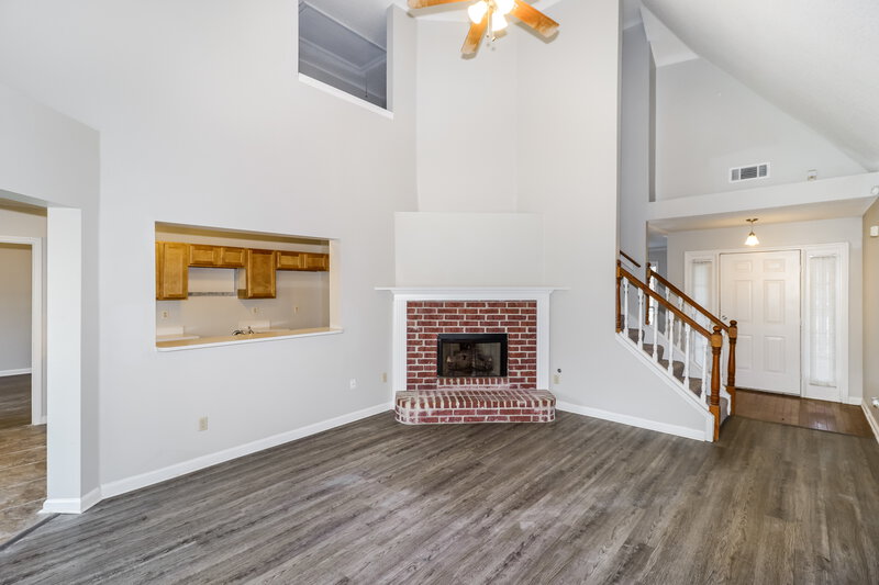 1,760/Mo, 7340 Appling Ridge Dr Cordova, TN 38018 Living Room View 2