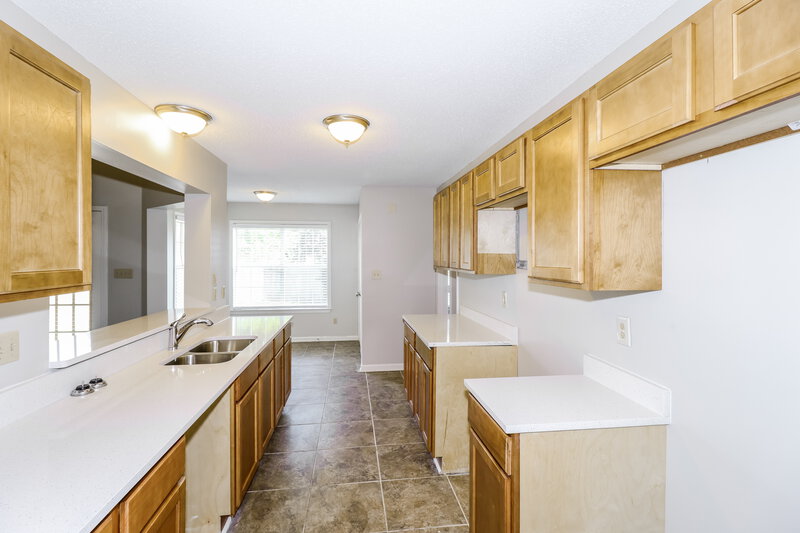 1,760/Mo, 7340 Appling Ridge Dr Cordova, TN 38018 Kitchen View