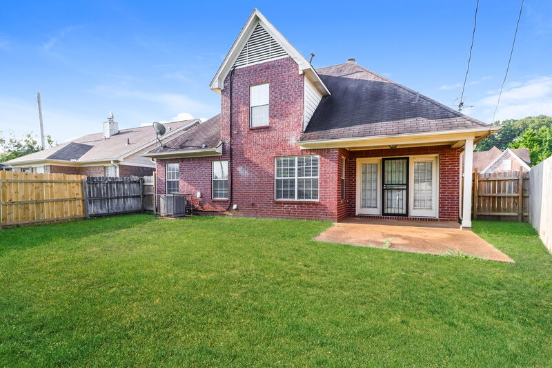 1,760/Mo, 7340 Appling Ridge Dr Cordova, TN 38018 Rear View