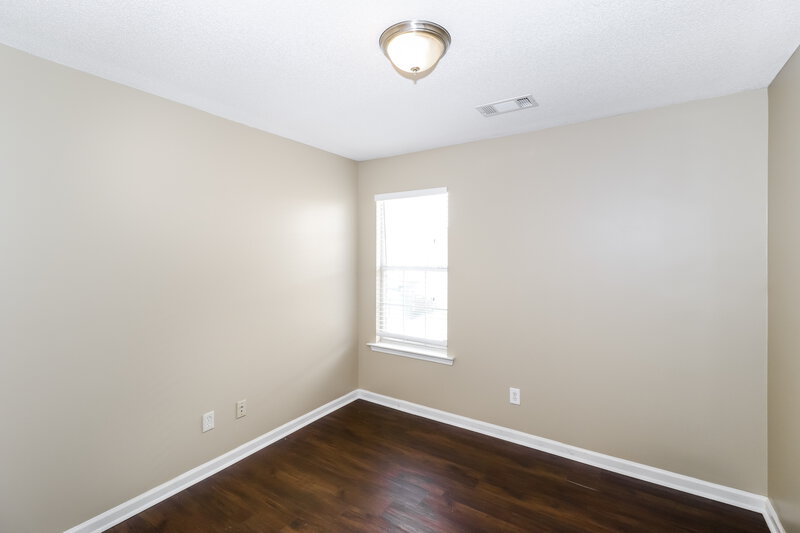 1,735/Mo, 1000 Leconte Gap St Cordova, TN 38018 Bedroom View