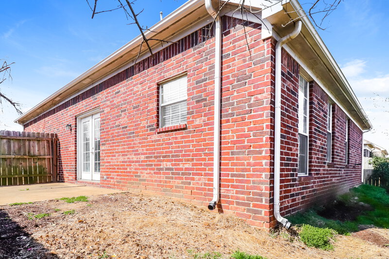 1,735/Mo, 1000 Leconte Gap St Cordova, TN 38018 Rear View