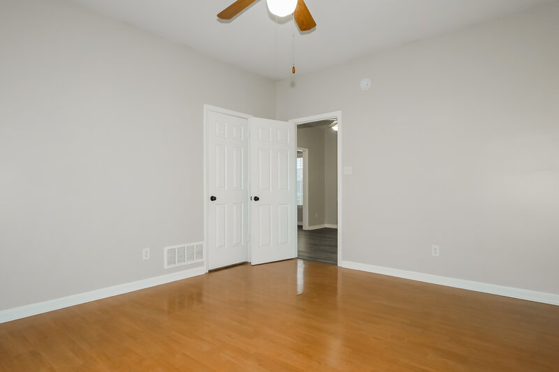 0/Mo, 8170 Timber Knoll Ln Cordova, TN 38018 Main Bedroom View 2