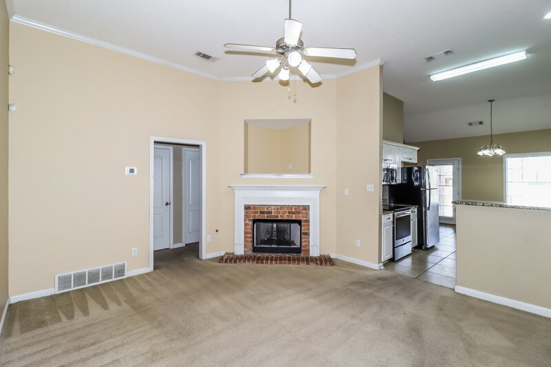 1,700/Mo, 8694 Macon Rd Cordova, TN 38018 Living Room View