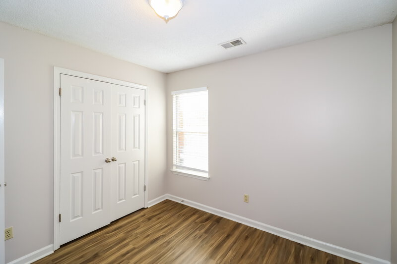 1,365/Mo, 7924 Annes Circle Cordova, TN 38018 Bedroom View