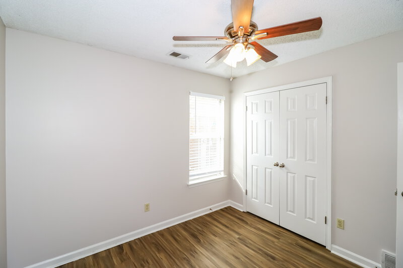 1,365/Mo, 7924 Annes Circle Cordova, TN 38018 Bedroom View 3