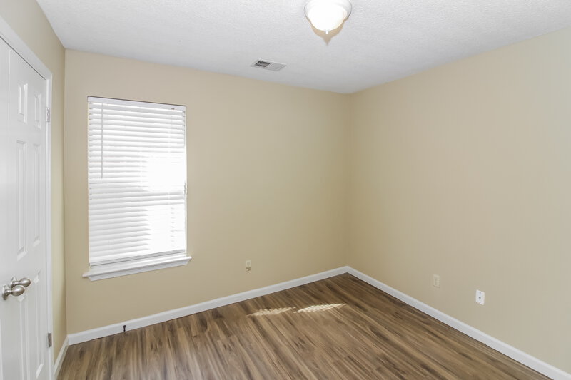 1,365/Mo, 7924 Annes Circle Cordova, TN 38018 Bedroom View 4