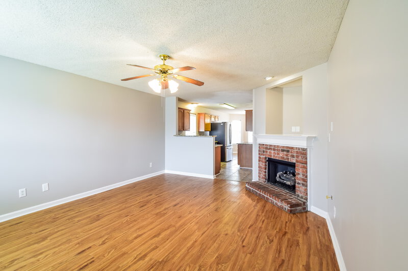 1,970/Mo, 10080 Cross Ridge Rd Cordova, TN 38018 Living Room View