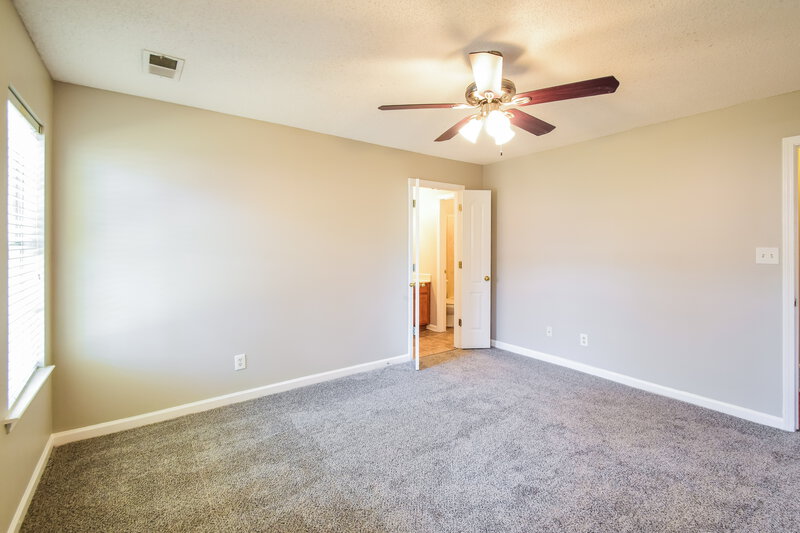 1,970/Mo, 10080 Cross Ridge Rd Cordova, TN 38018 Main Bedroom View