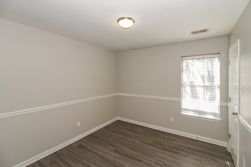 2,300/Mo, 6991 Presmond Rd Cordova, TN 38018 Bedroom View 3