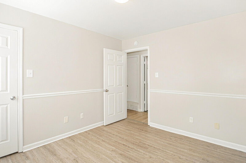 1,640/Mo, 6991 Presmond Rd Cordova, TN 38018 Bedroom View 4