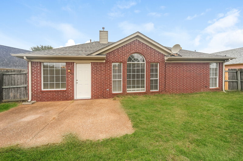 1,880/Mo, 8579 Brer Bear Cove Cordova, TN 38018 Misc View 14
