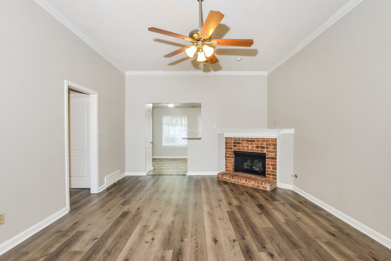 1,725/Mo, 10098 Cross Ridge Rd Cordova, TN 38018 Living Room View 2
