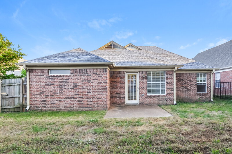 1,725/Mo, 10098 Cross Ridge Rd Cordova, TN 38018 Rear View 2