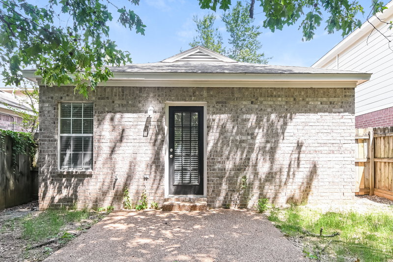 1,595/Mo, 7181 Charlton Way Cordova, TN 38018 Rear View