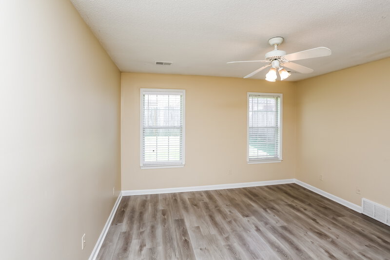 1,755/Mo, 1016 Lorena Cove Cordova, TN 38018 Main Bedroom View