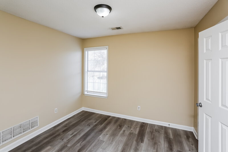 1,755/Mo, 1016 Lorena Cove Cordova, TN 38018 Bedroom View