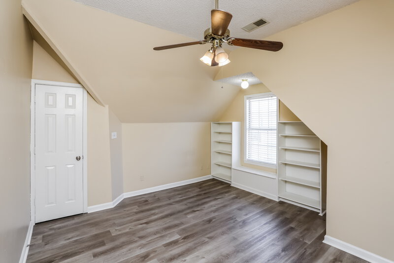 1,755/Mo, 1016 Lorena Cove Cordova, TN 38018 Bedroom View 3