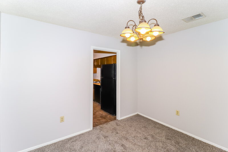 1,700/Mo, 4426 Spring Harbor Dr Millington, TN 38053 Dining Room View