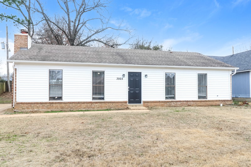 1,800/Mo, 3925 Birchshade Cv Memphis, TN 38115 Front View