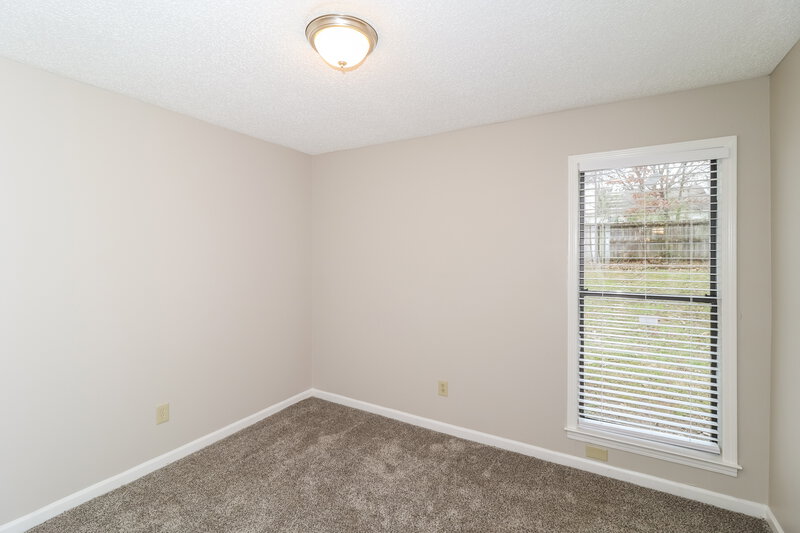 1,800/Mo, 3925 Birchshade Cv Memphis, TN 38115 Bedroom View