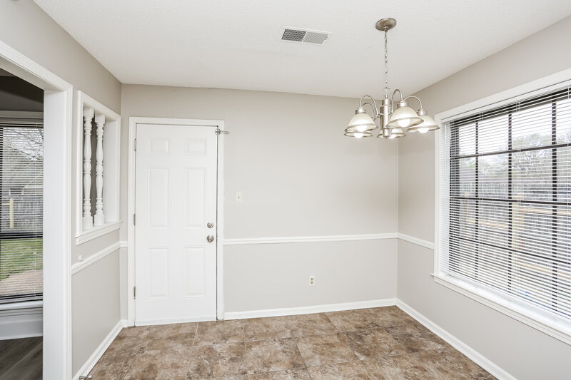 1,505/Mo, 6423 Kindness Cove Memphis, TN 38115 Dining Room View