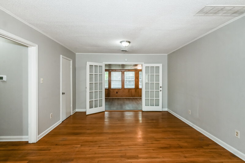 1,660/Mo, 828 S Mendenhall Rd Memphis, TN 38117 Misc View 3