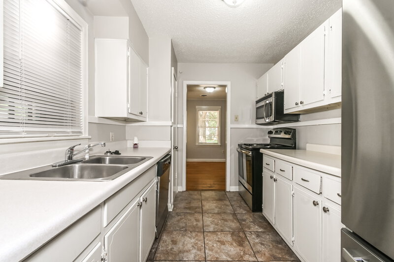 1,660/Mo, 828 S Mendenhall Rd Memphis, TN 38117 Misc View 4