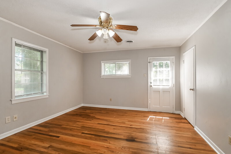 1,660/Mo, 828 S Mendenhall Rd Memphis, TN 38117 Misc View 7